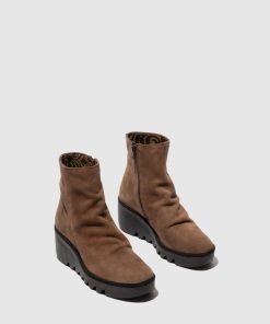 Peakoutfitters.shop5552e53d0a 2