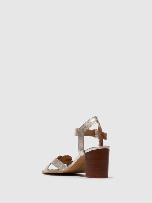 Peakoutfitters.shop75a6170003 3