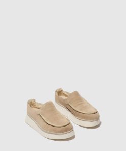 Peakoutfitters.shopa749984079 2