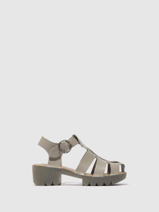Peakoutfitters.shopb281826bcd 1