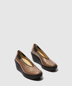 Peakoutfitters.shopc1229ff641 2