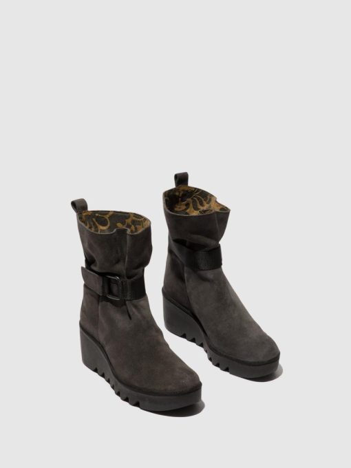Peakoutfitters.shopd3845fad05 2
