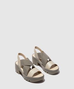 Peakoutfitters.shopde421b8139 2