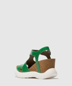 Peakoutfitters.shope38be2708a 3