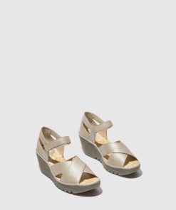 Peakoutfitters.shopefd6d1482d 2
