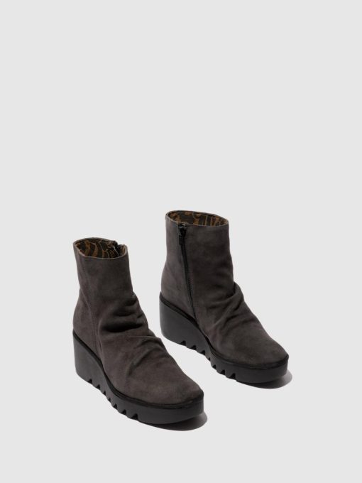 Peakoutfitters.shopf3f6b631aa 2