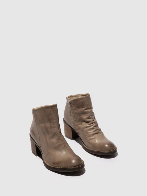 Peakoutfitters.shopf8b6047240 2