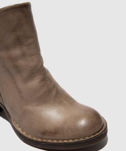 Peakoutfitters.shopf8b6047240 4